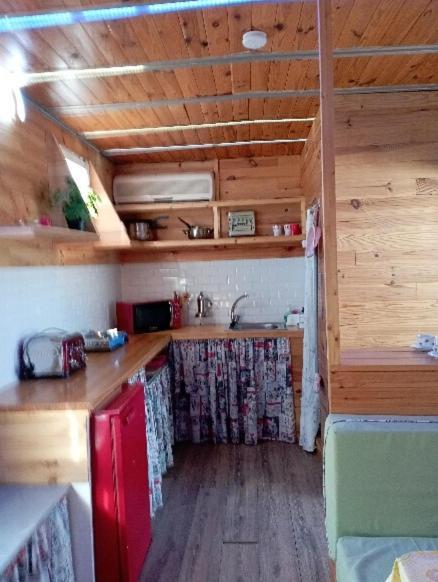 סאקס Caravanas Y Habitaciones Para Relajarse מראה חיצוני תמונה
