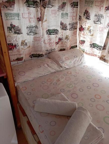 סאקס Caravanas Y Habitaciones Para Relajarse מראה חיצוני תמונה