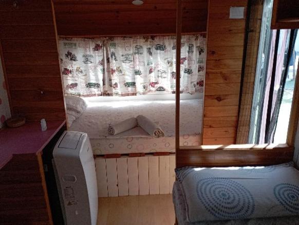 סאקס Caravanas Y Habitaciones Para Relajarse מראה חיצוני תמונה
